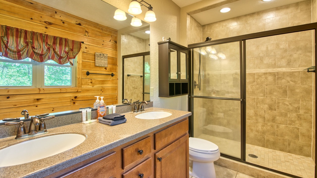 Photo of Bathroom in Waynesville
