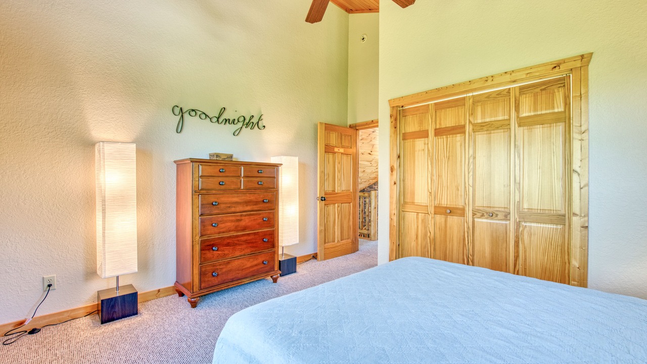 Photo of Bedroom in Waynesville