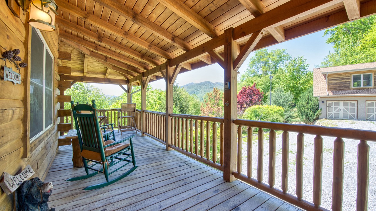 Photo of Patio Balcony in Waynesville