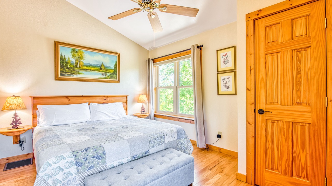 Photo of Bedroom in Waynesville
