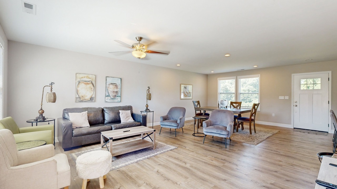 Photo of Livingroom in Alexander