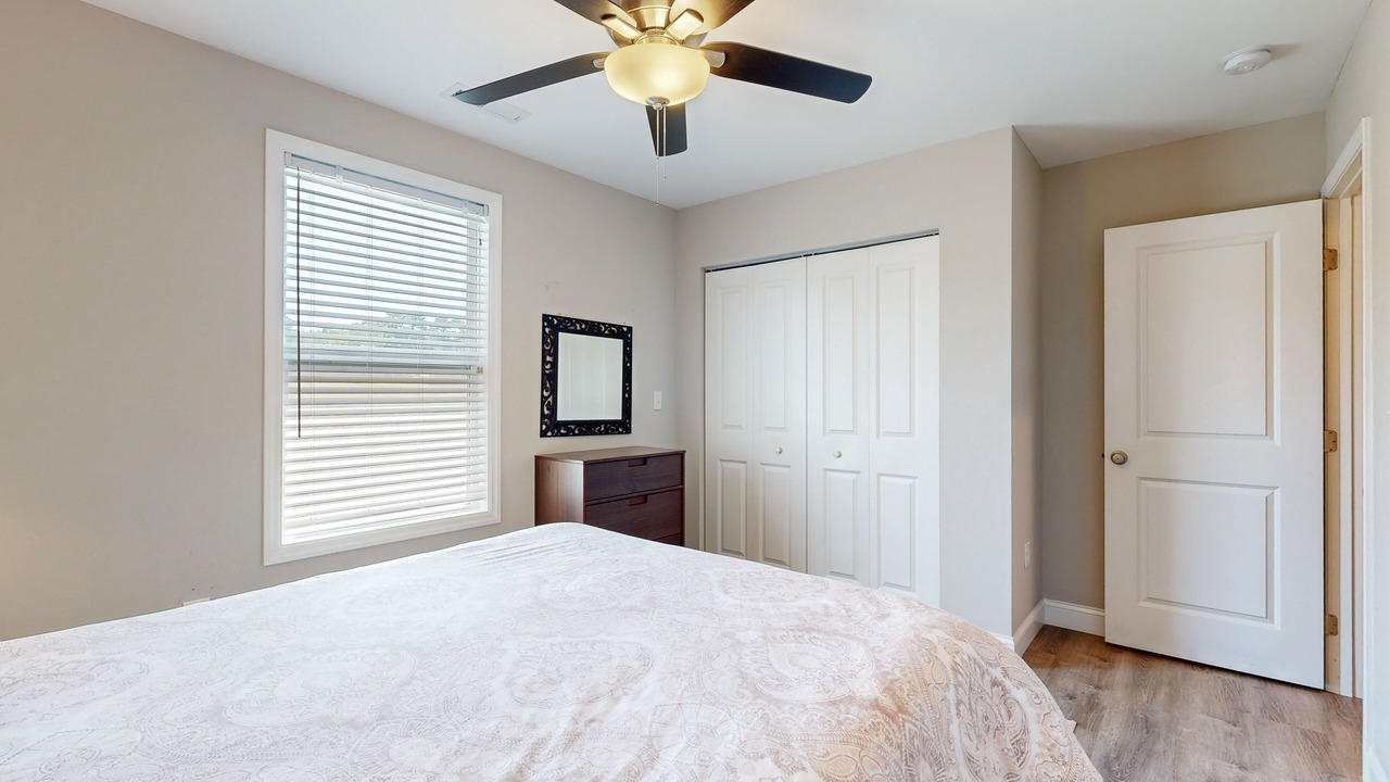 Photo of Bedroom in Alexander