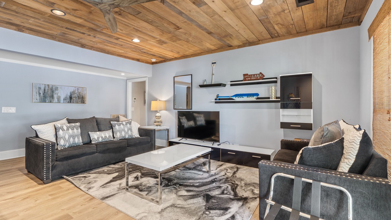 Photo of Livingroom in Eatonton