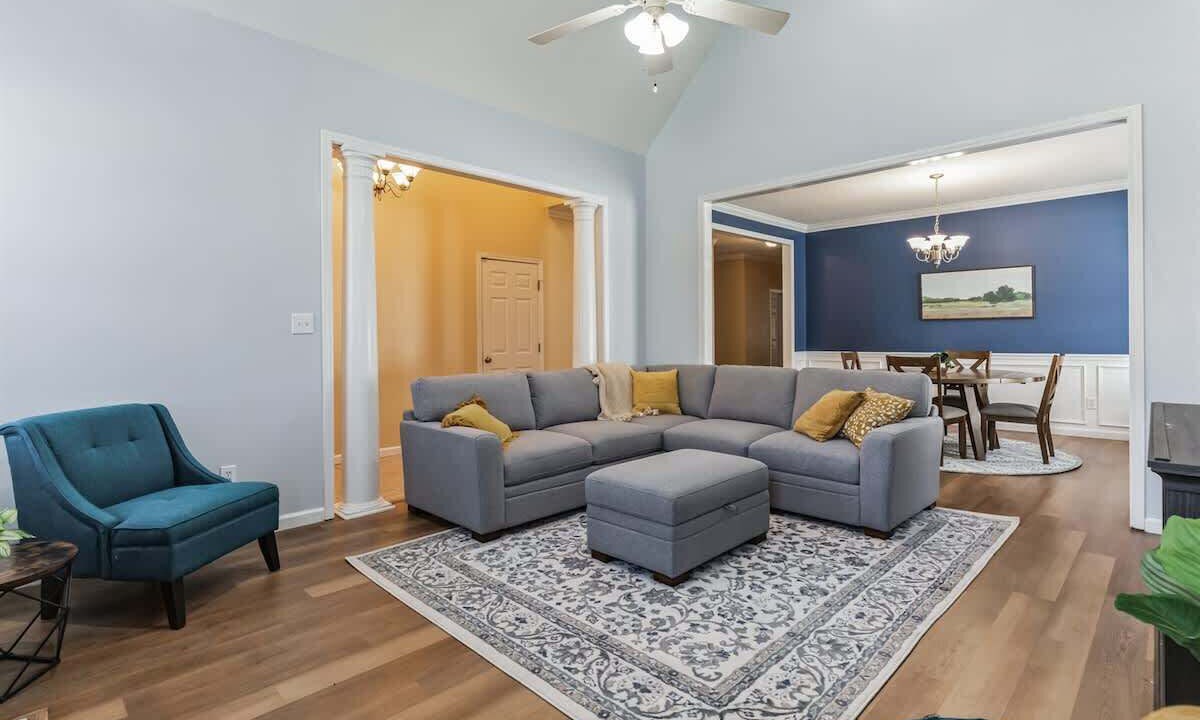 Photo of Livingroom in Harvest