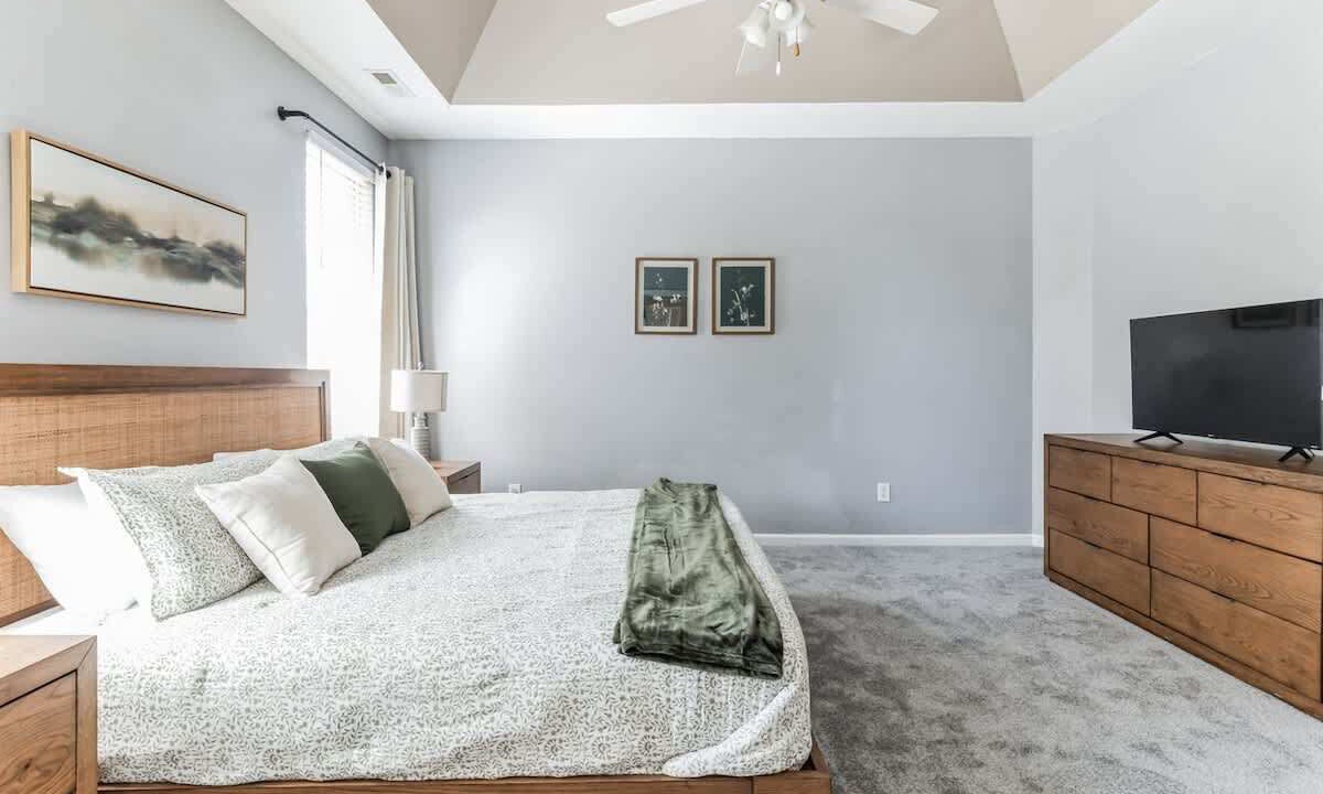 Photo of Bedroom in Harvest