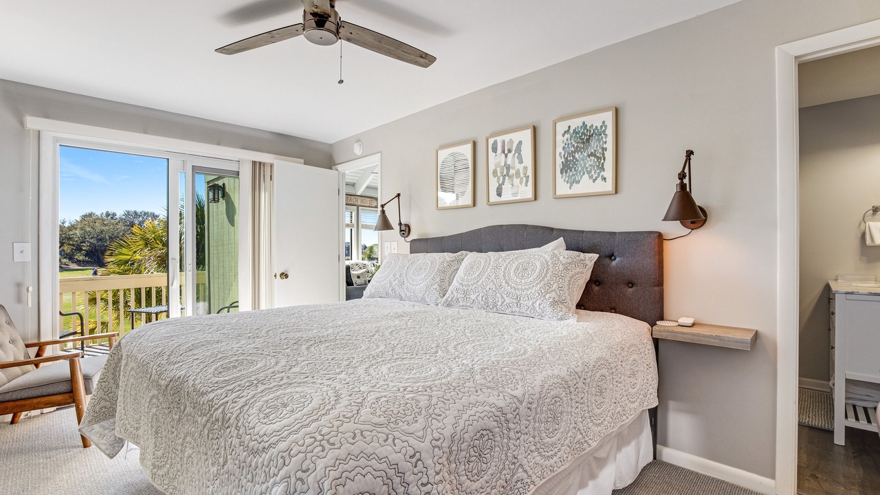 Photo of Bedroom in Sealoft Villas