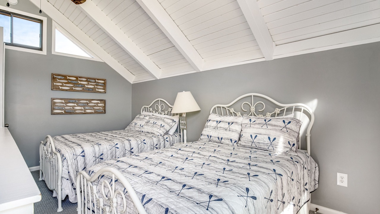 Photo of Bedroom in Sealoft Villas