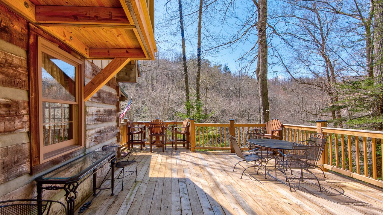 Photo of Outdoor in Elk Park