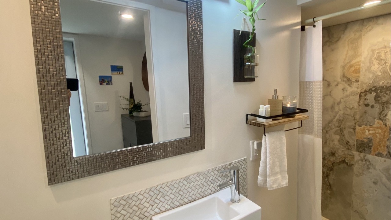 Photo of Bathroom in East Point