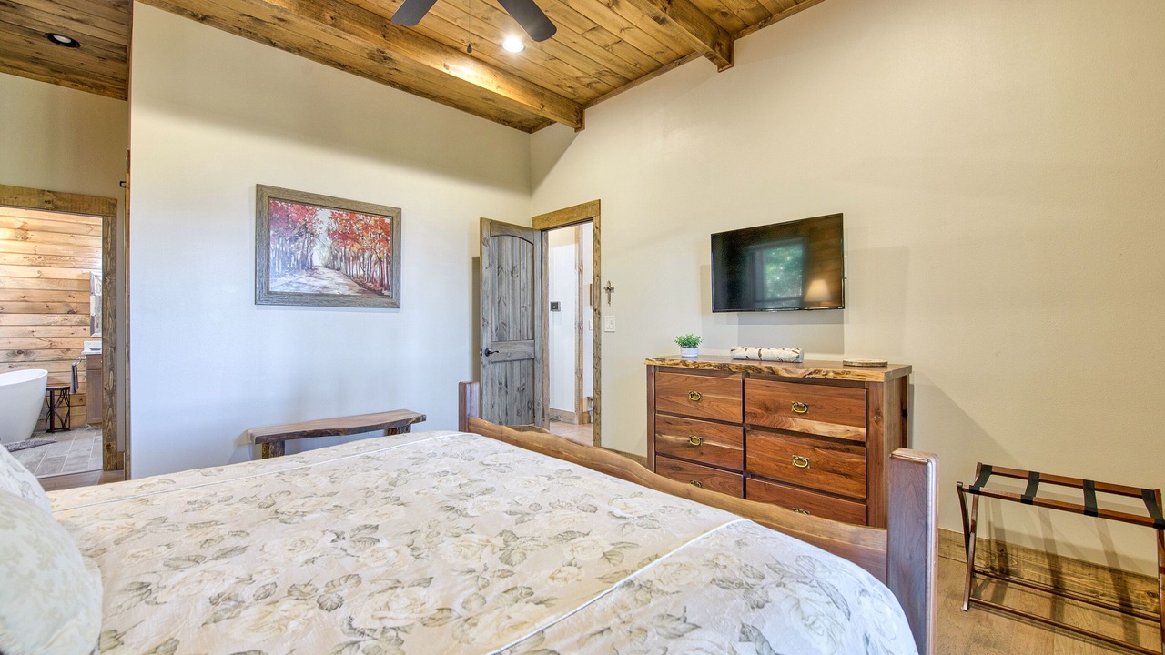 Photo of Bedroom in Waynesville