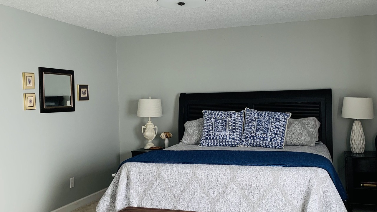 Photo of Bedroom in Dauphin Island