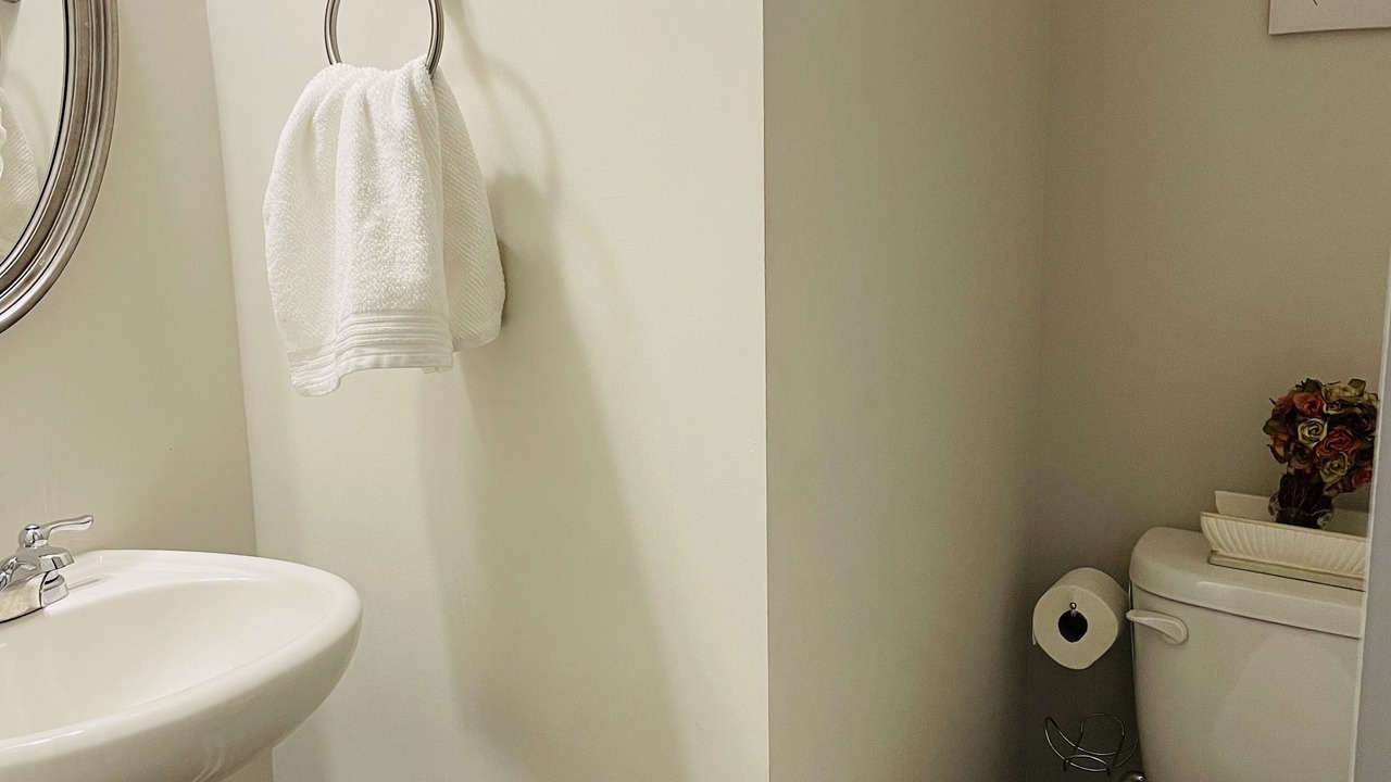 Photo of Bathroom in Riverdale