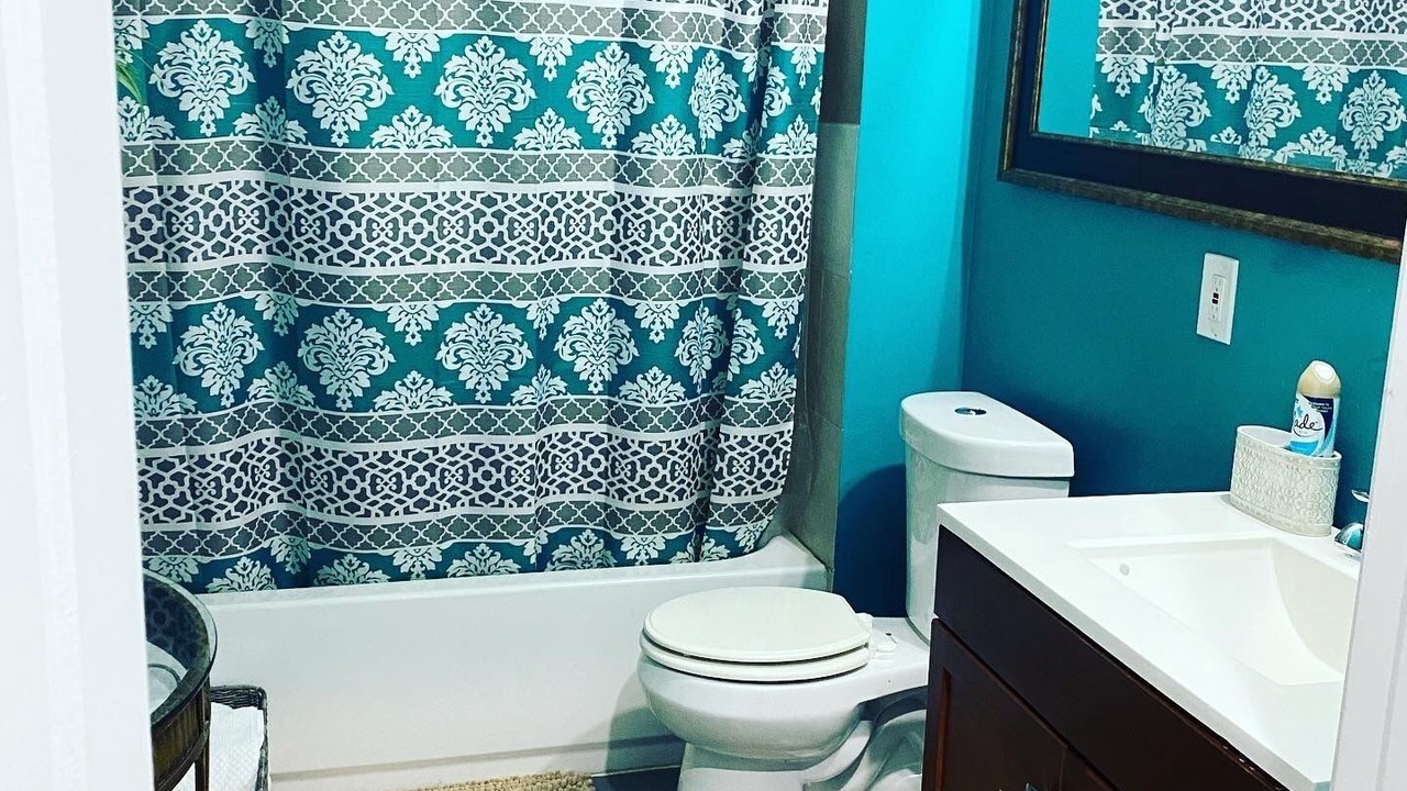 Photo of Bathroom in Powder Springs