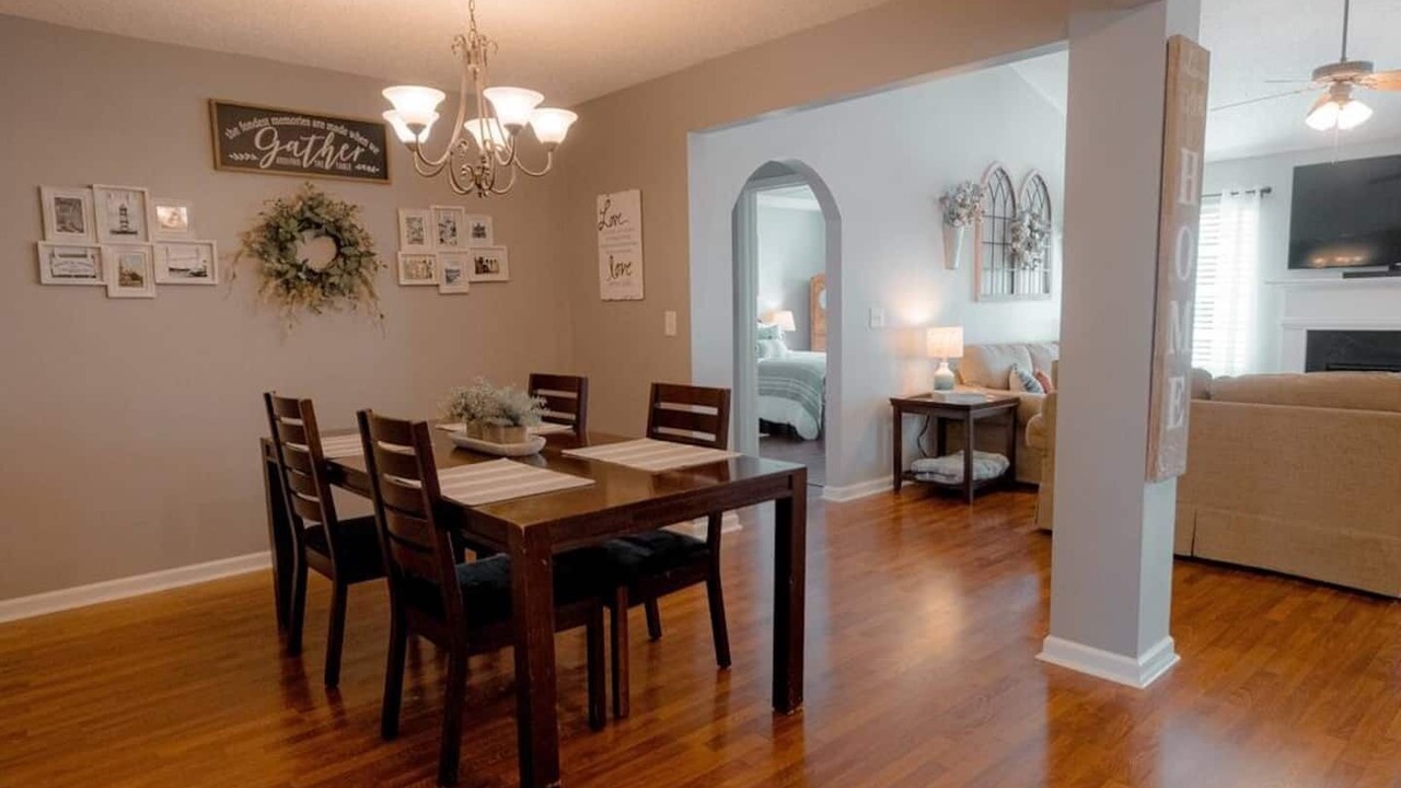 Photo of Bedroom in Houston County