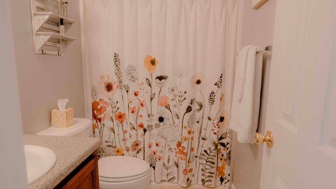 Photo of Bathroom in Houston County