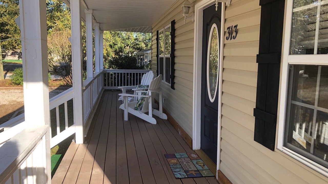 Photo of Patio Balcony in Long Beach
