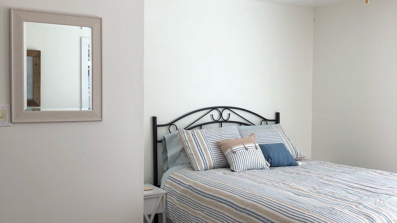 Photo of Bedroom in Long Beach