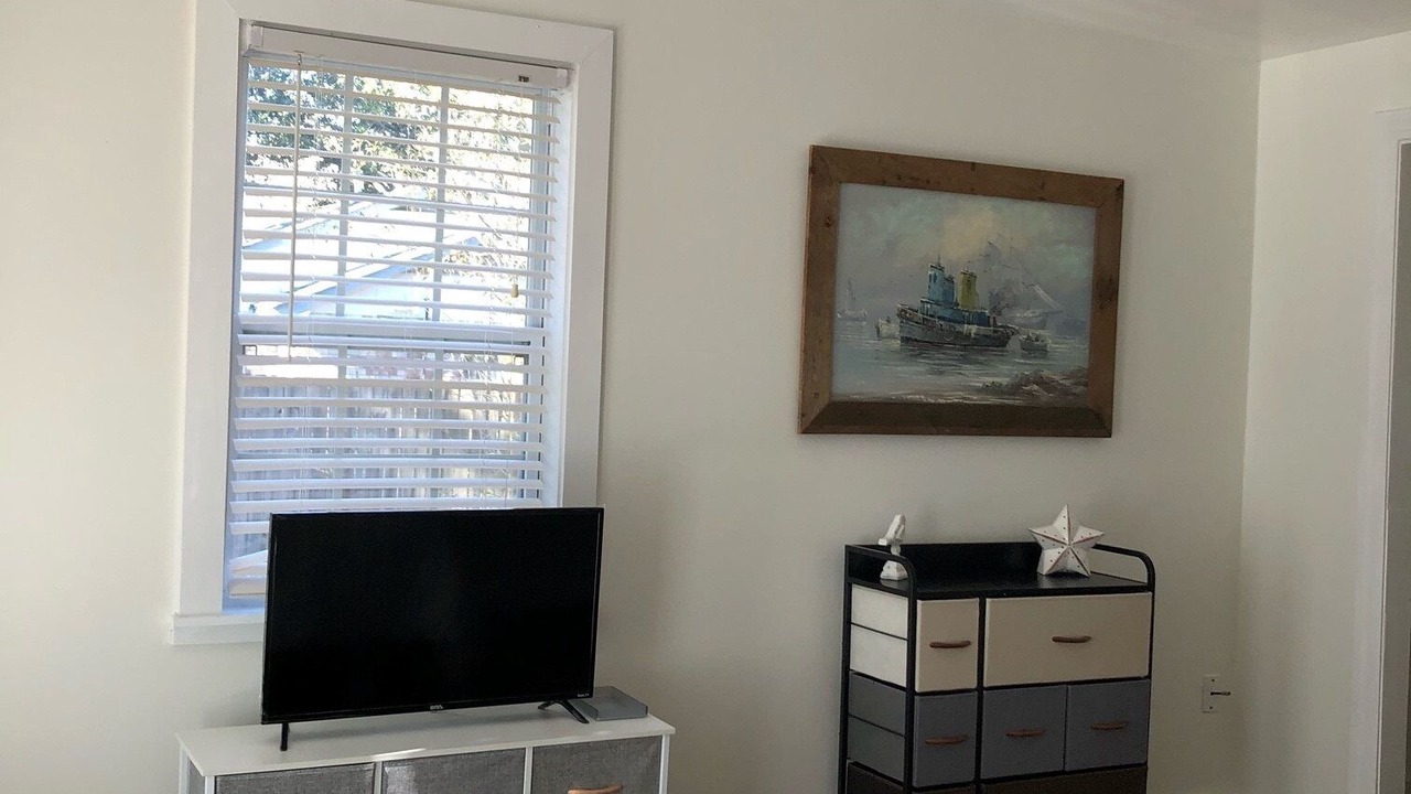 Photo of Bedroom in Long Beach
