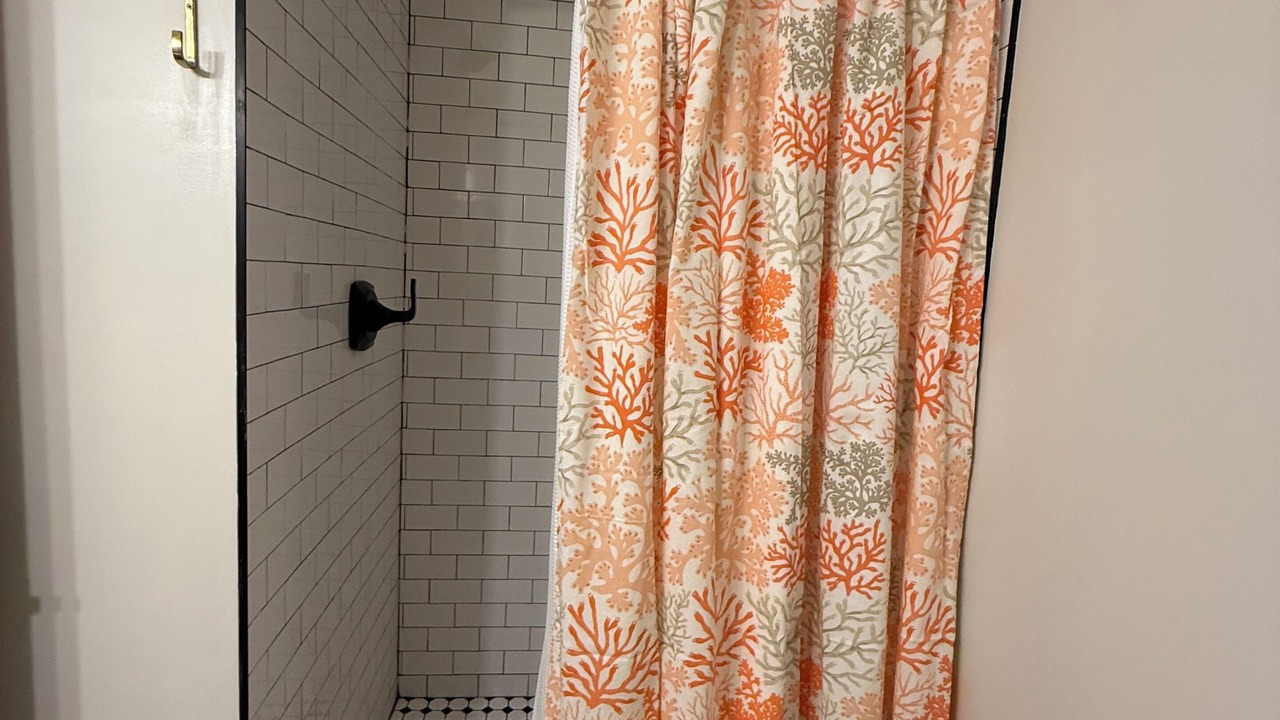 Photo of Bathroom in Harbor House