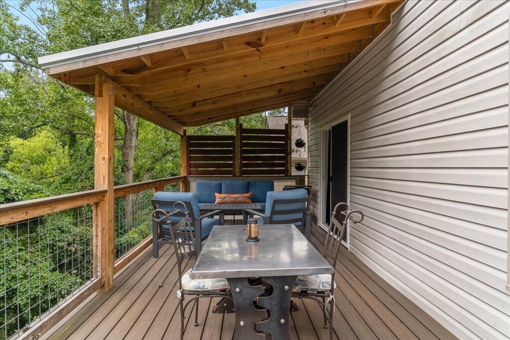 Photo of Outdoor in Weaverville