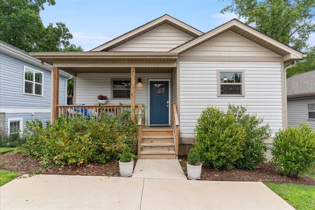 Photo of Outdoor in Weaverville
