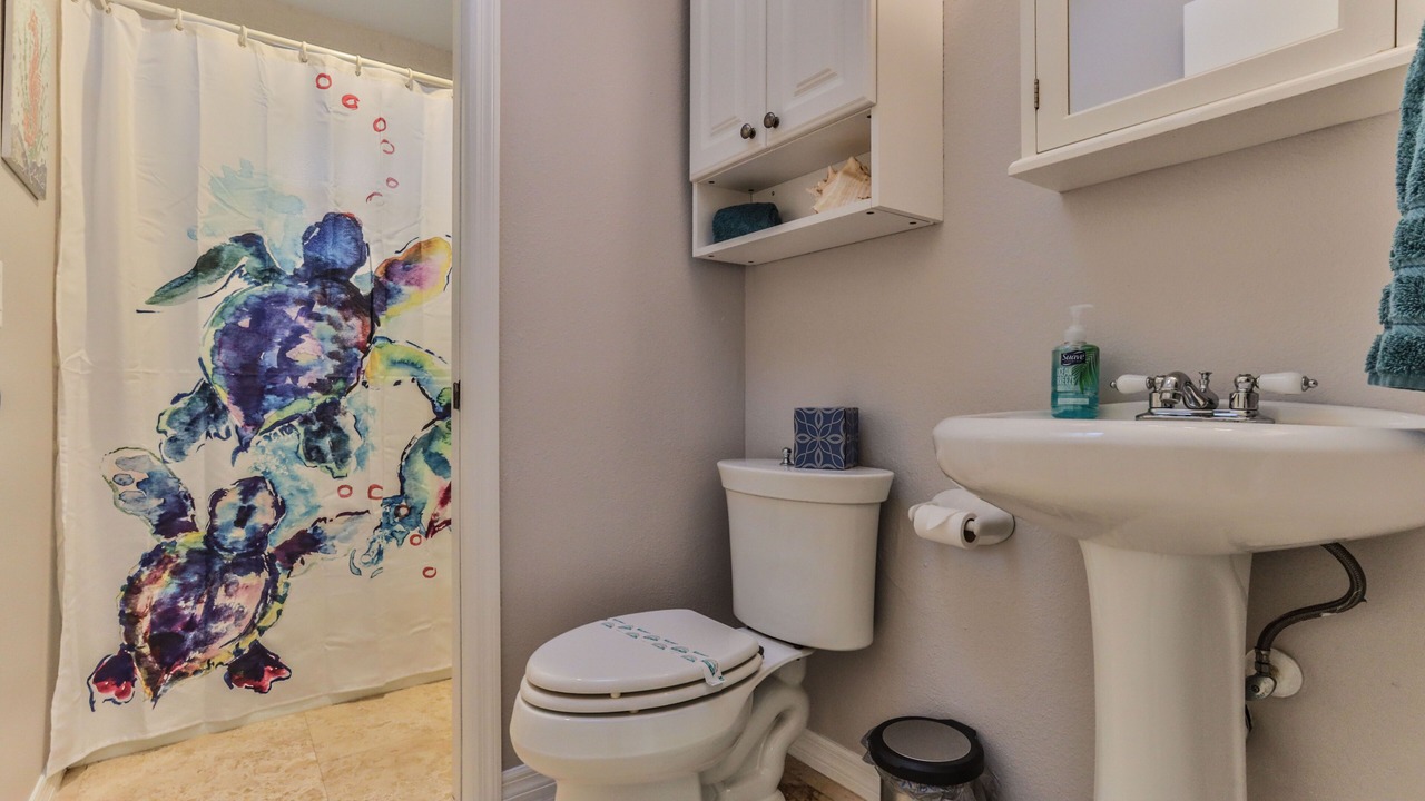 Photo of Bathroom in New Smyrna Beach