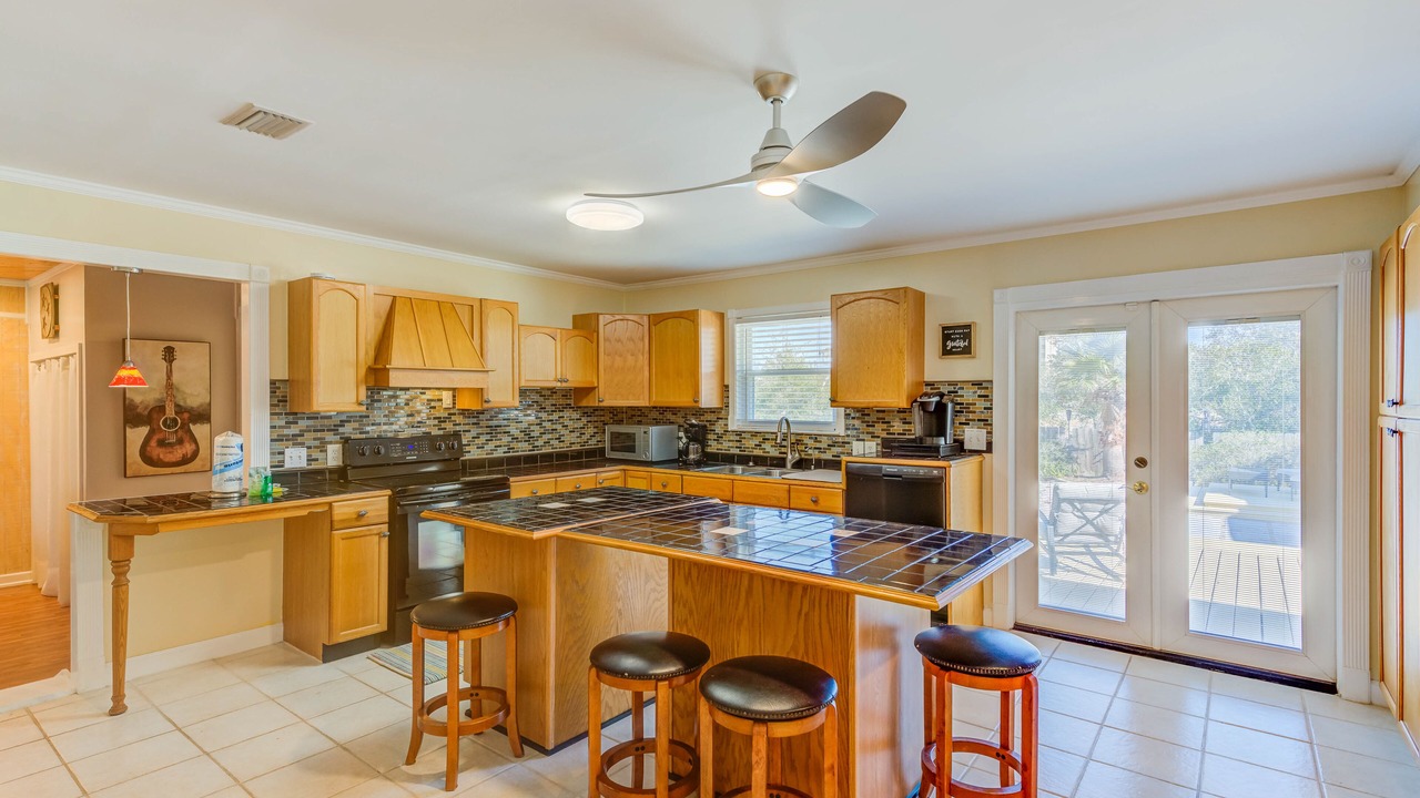 Photo of Kitchen in Holiday Harbor