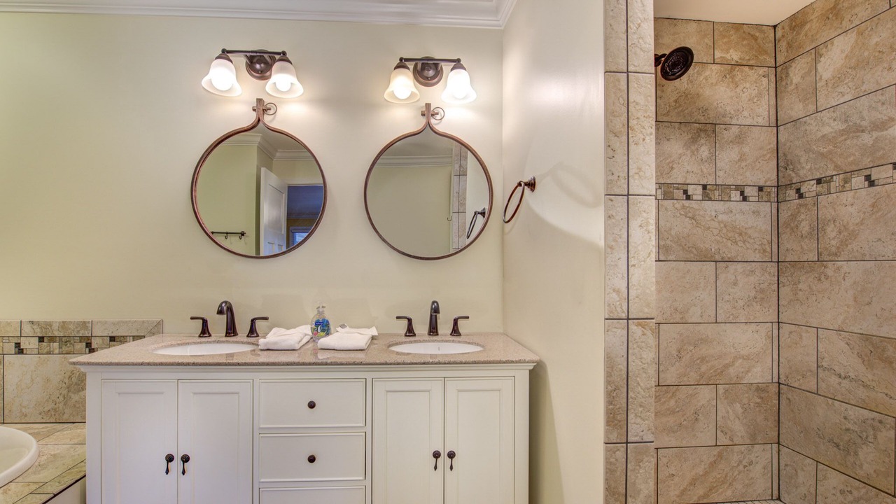 Photo of Bathroom in Dandridge