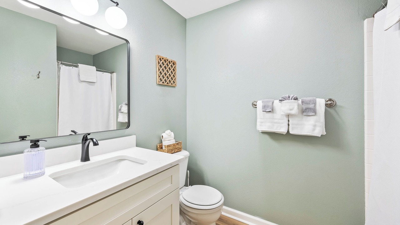 Photo of Bathroom in Downtown Leavenworth