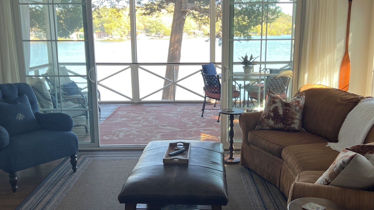 Photo of Livingroom in Kelso