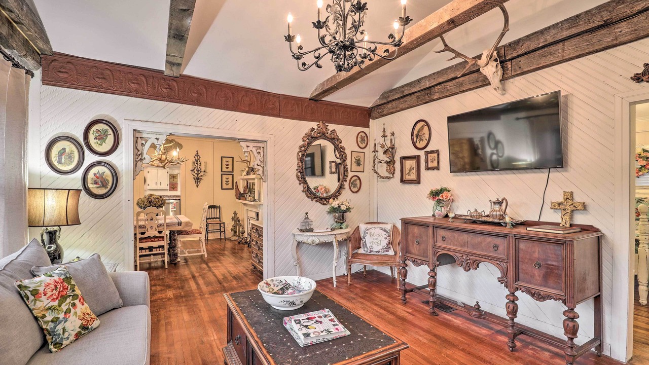 Photo of Livingroom in Westwood Place