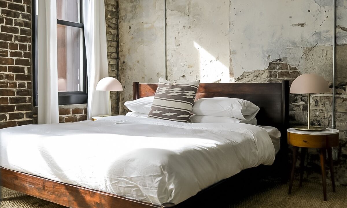 Photo of Bedroom in Historic District - North
