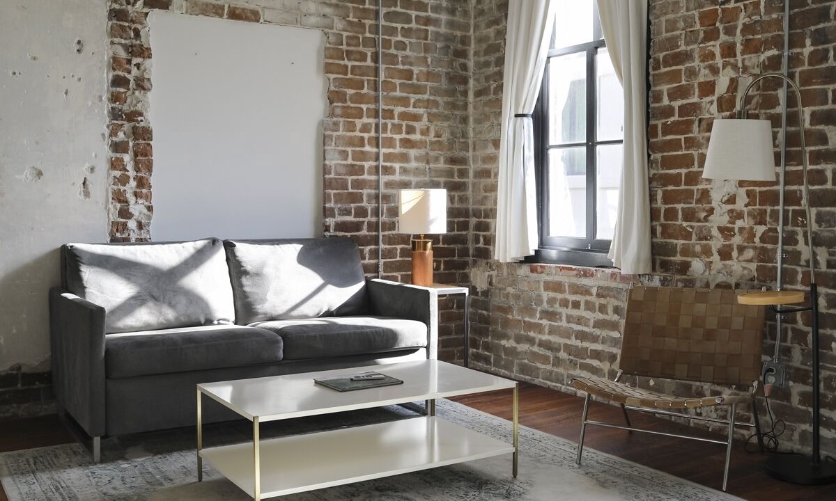Photo of Livingroom in Historic District - North