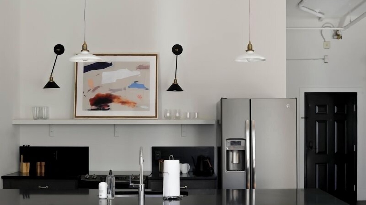 Photo of Kitchen in Historic District - North