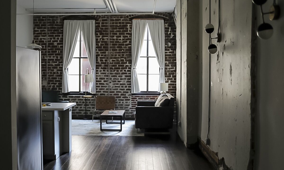 Photo of Livingroom in Historic District - North