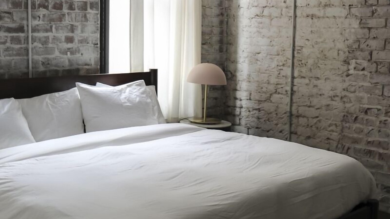 Photo of Bedroom in Historic District - North
