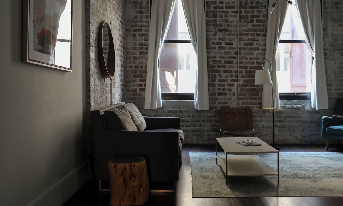 Photo of Livingroom in Historic District - North