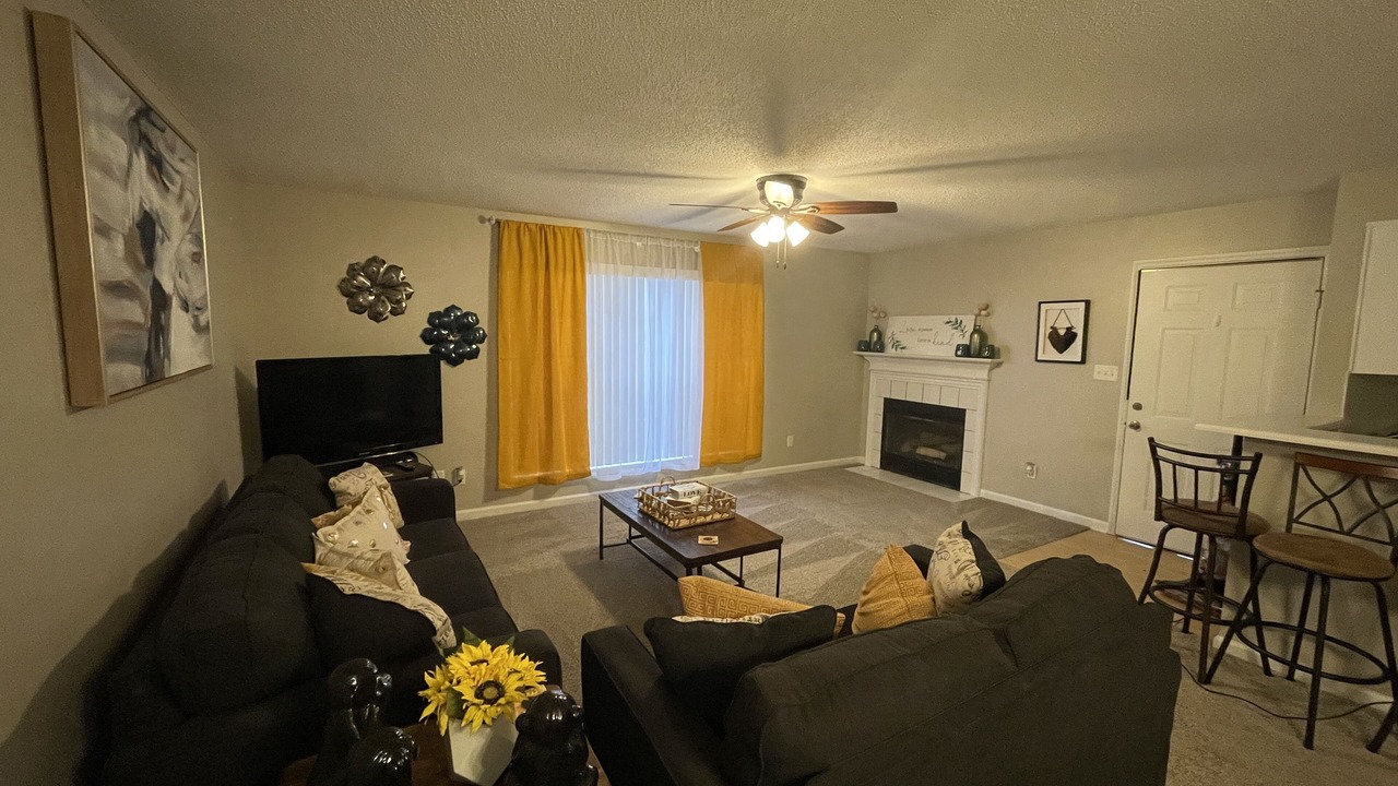 Photo of Livingroom in Madison