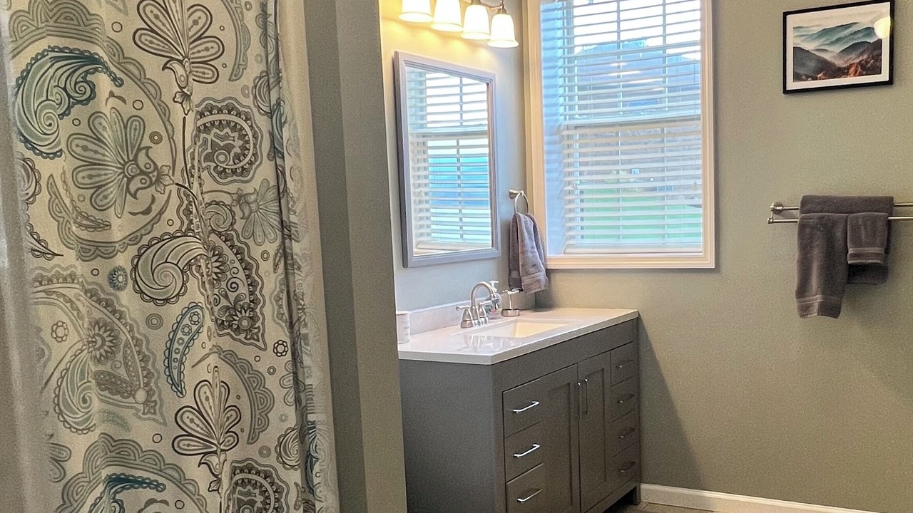 Photo of Bathroom in Baneberry