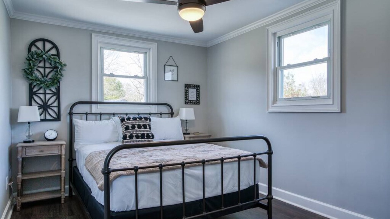 Photo of Bedroom in Leesville
