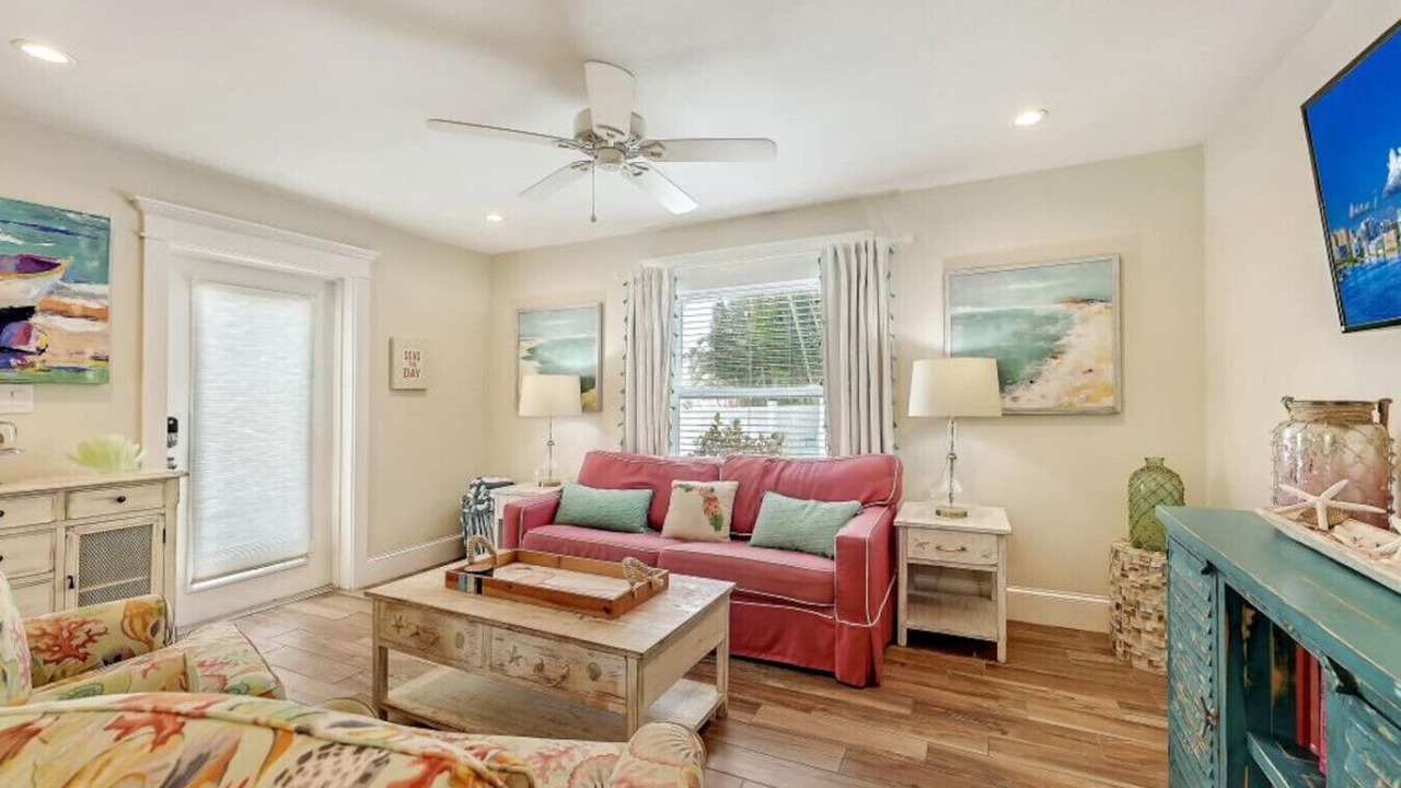 Photo of Livingroom in Siesta Key Village
