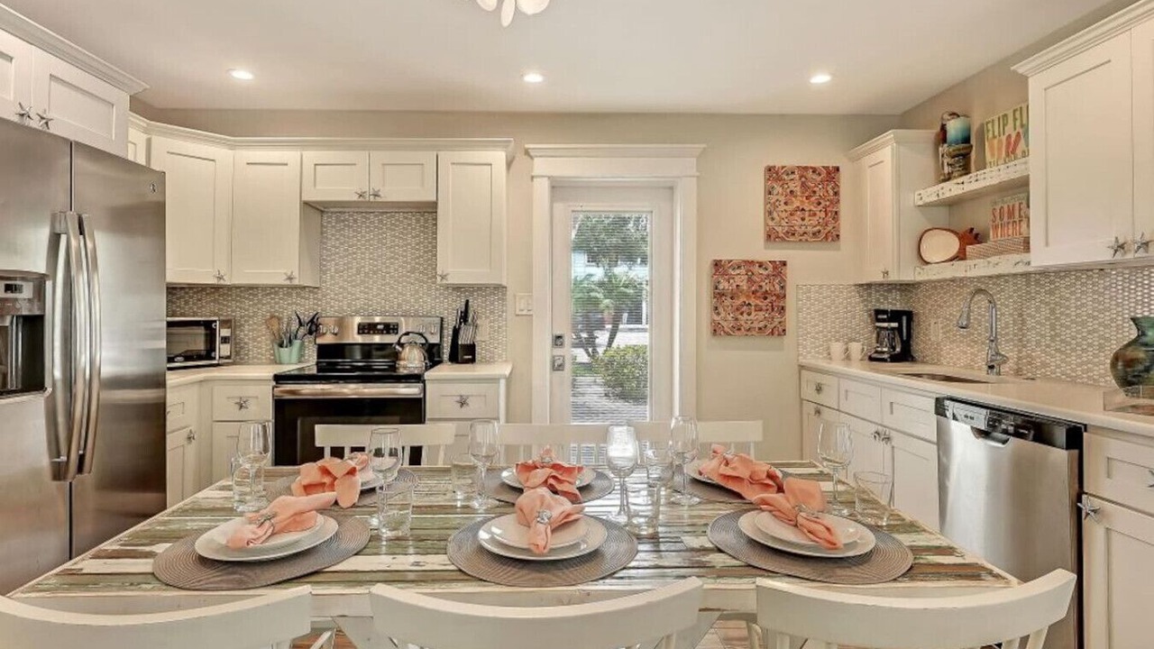 Photo of Kitchen in Siesta Key Village