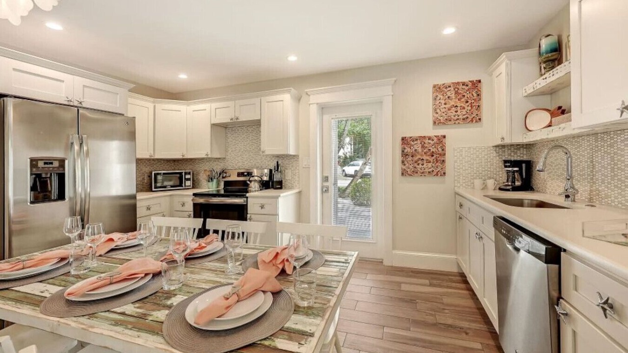 Photo of Kitchen in Siesta Key Village