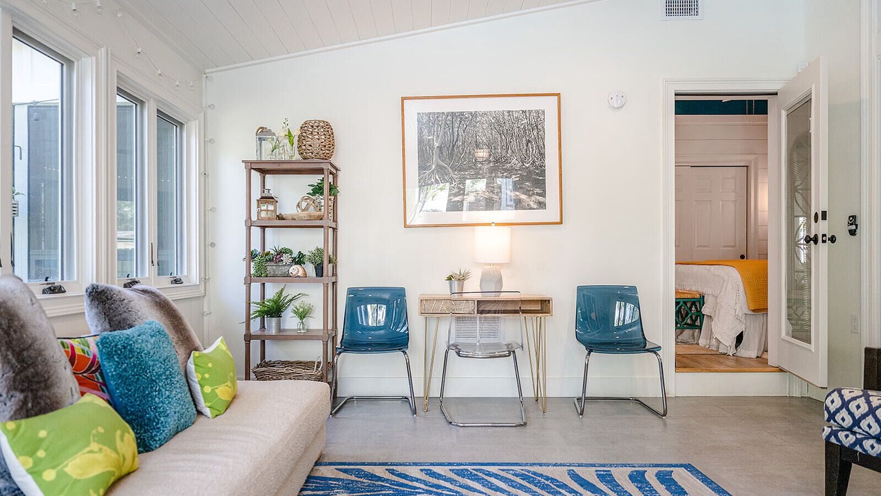 Photo of Livingroom in East Beach