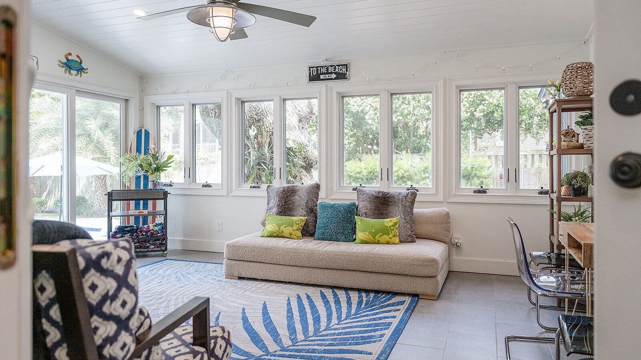 Photo of Livingroom in East Beach