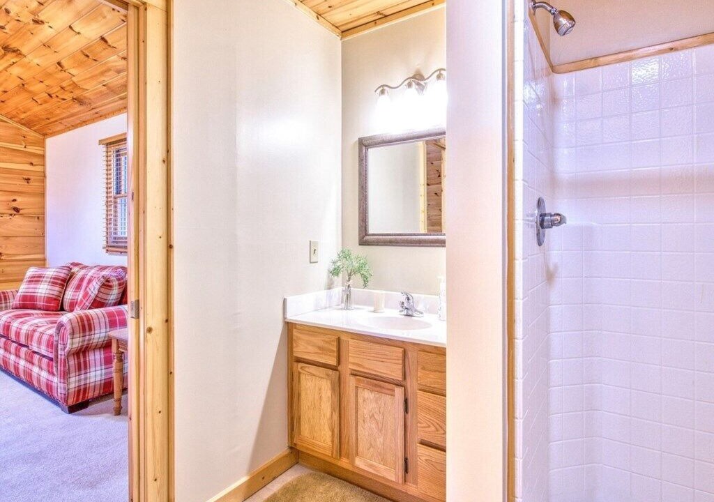 Photo of Bathroom in Hemphill Heights