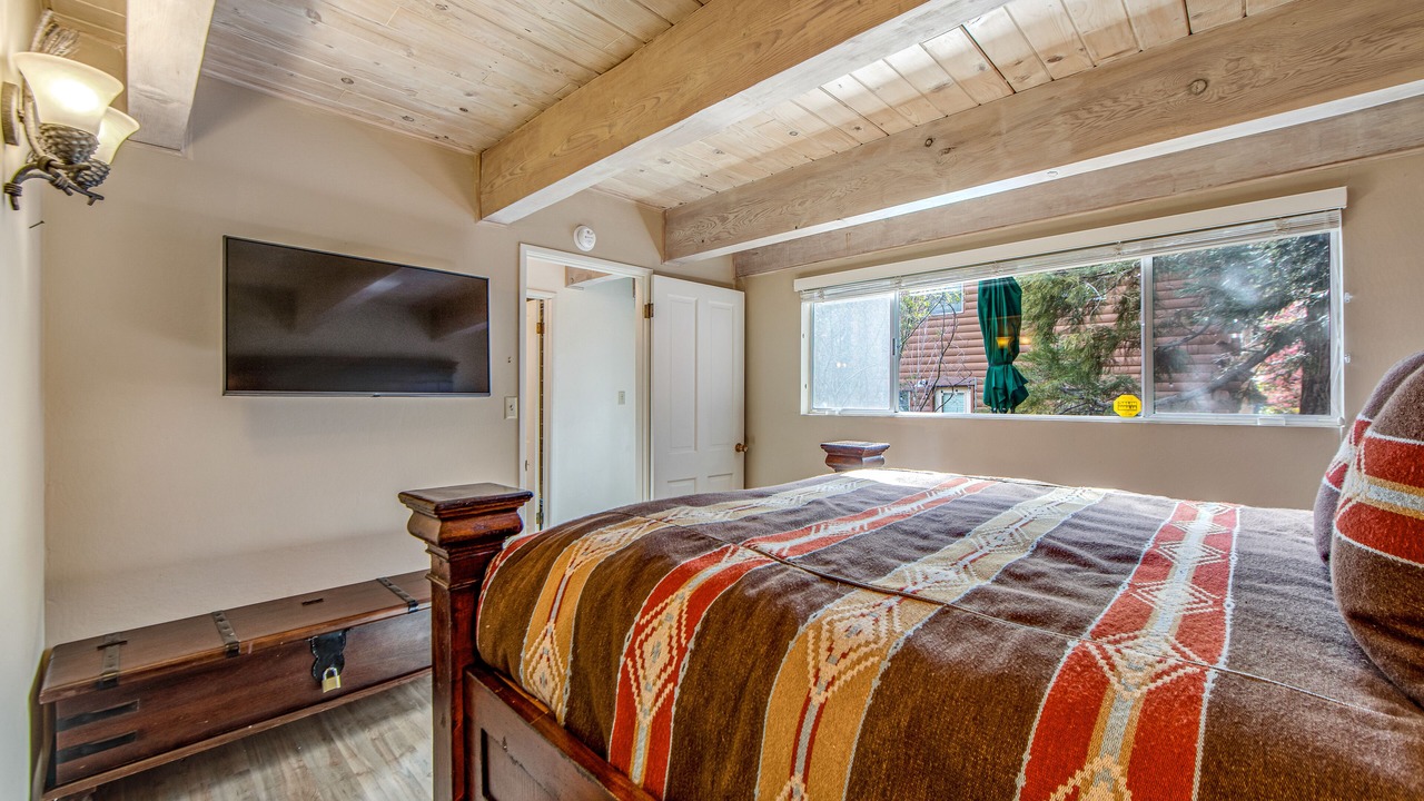 Photo of Bedroom in Cedar Glen