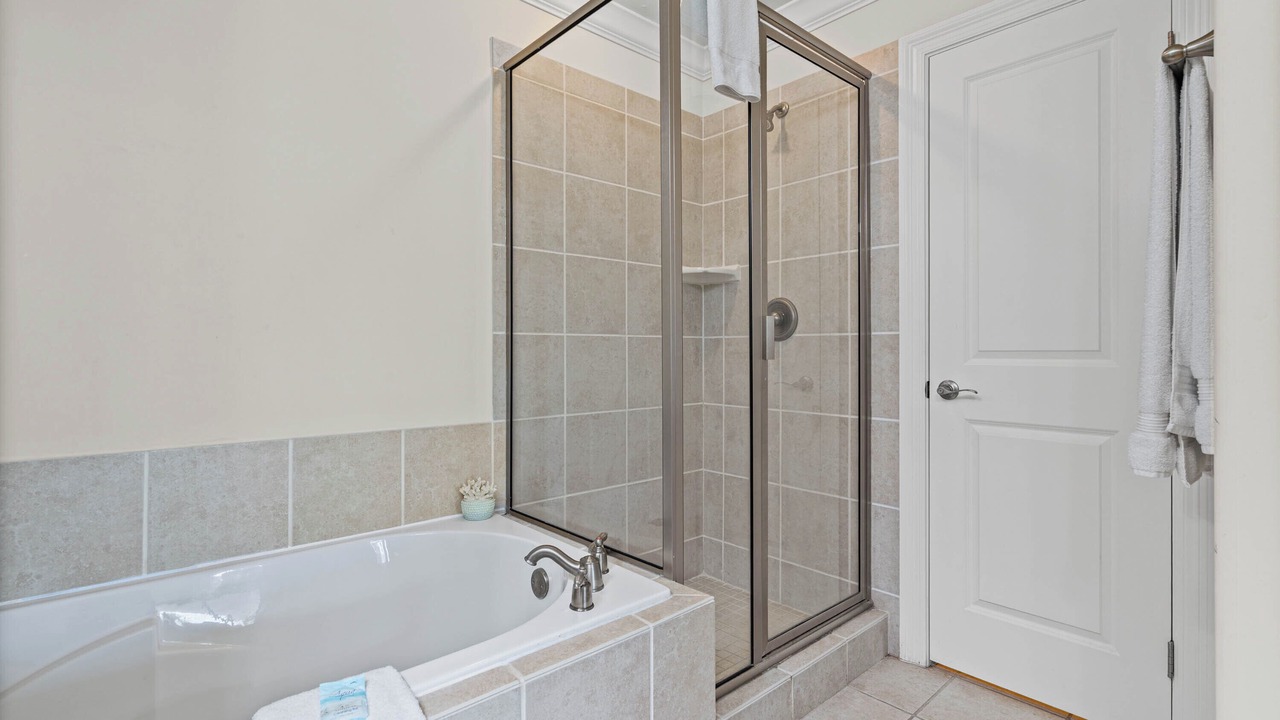 Photo of Bathroom in Dauphin Island