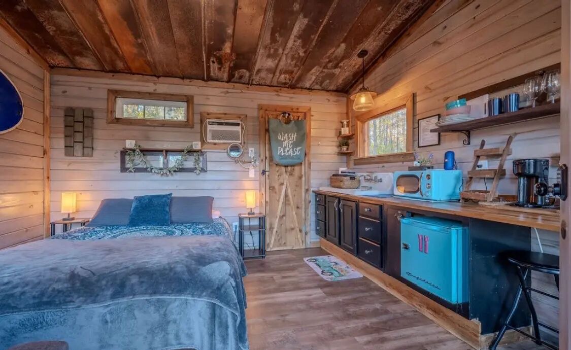 Photo of Bedroom in Albertville