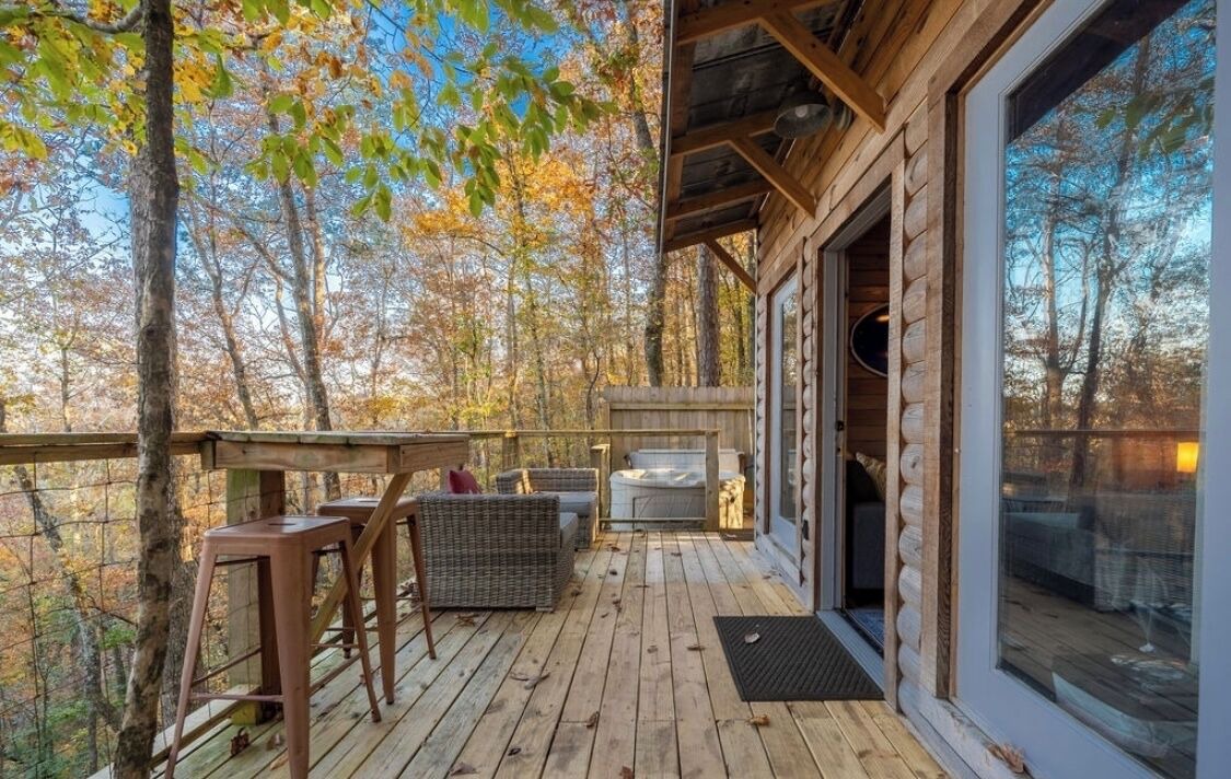 Photo of Patio Balcony in Albertville